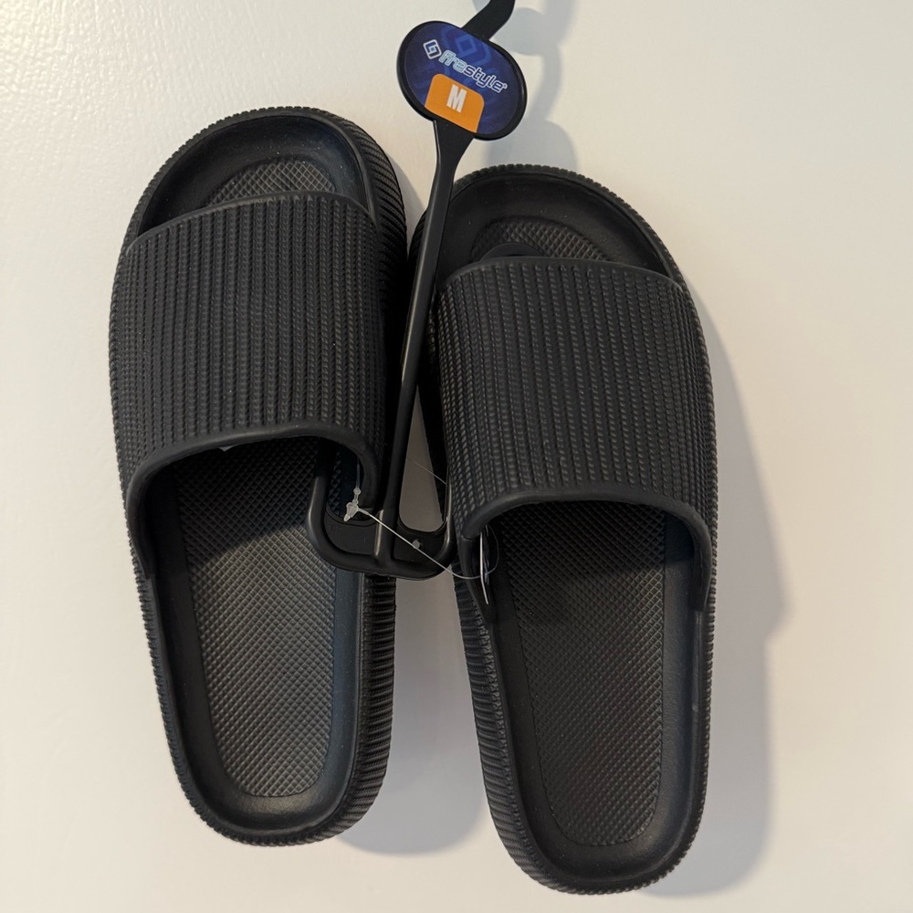 NWT Black Slide Sandals Sz M
